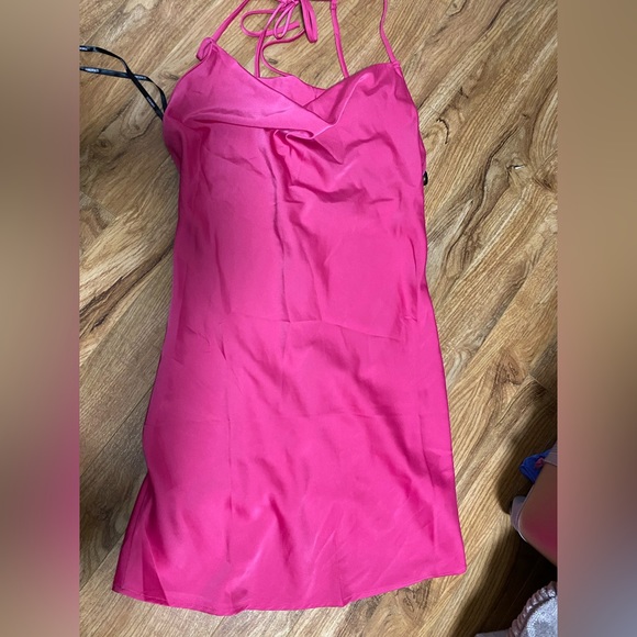 Women’s dress bundle - Picture 1 of 3